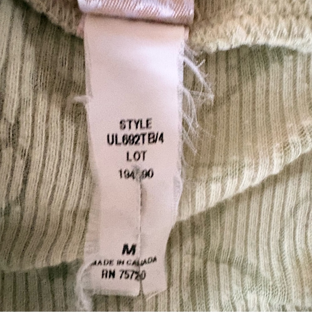 BKE Light Green Long Sleeve Top - Picture 5 of 5